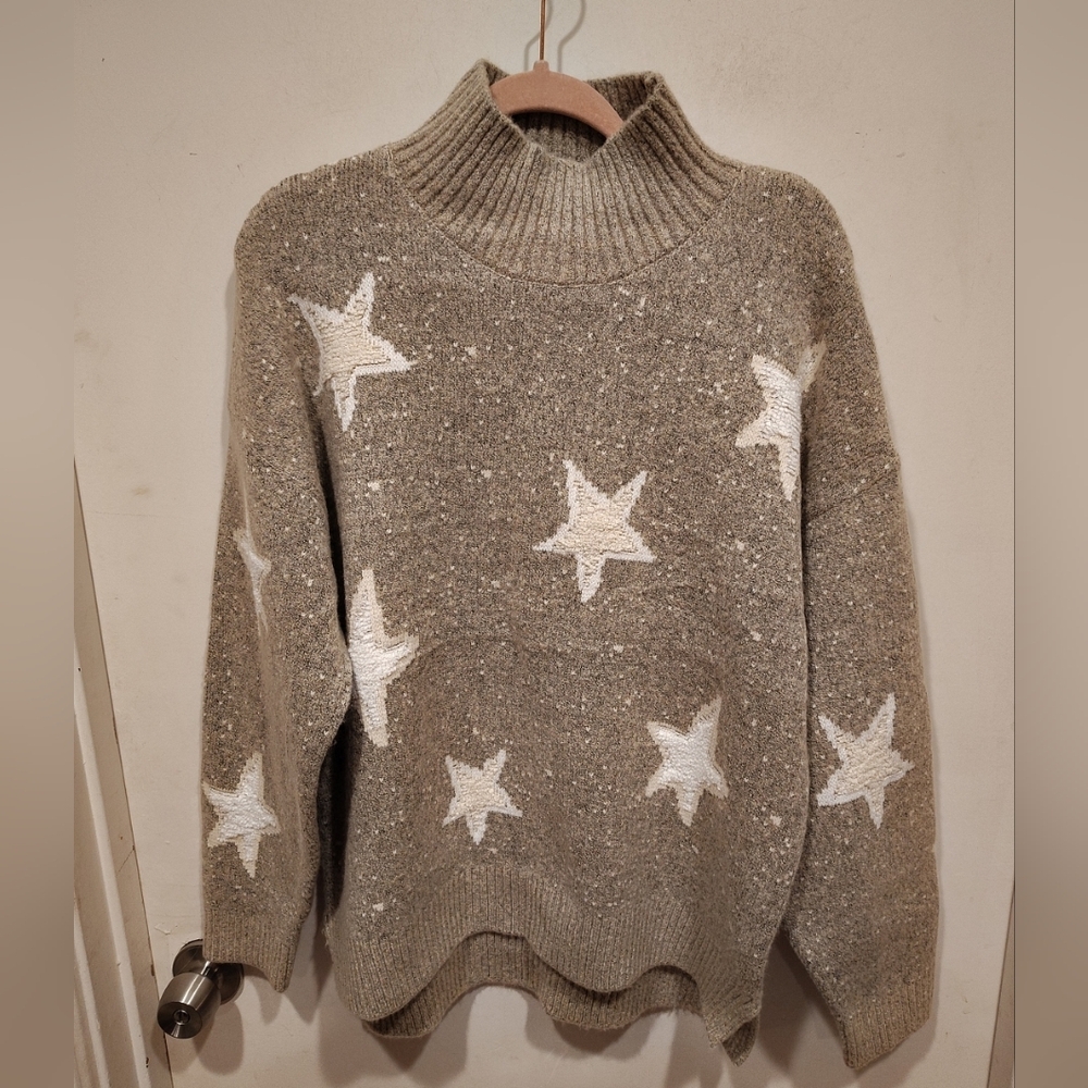 Mod Lusive NWT Women's Mock Neck Star Print Pullover Sweater Sz XL Casual Cozy